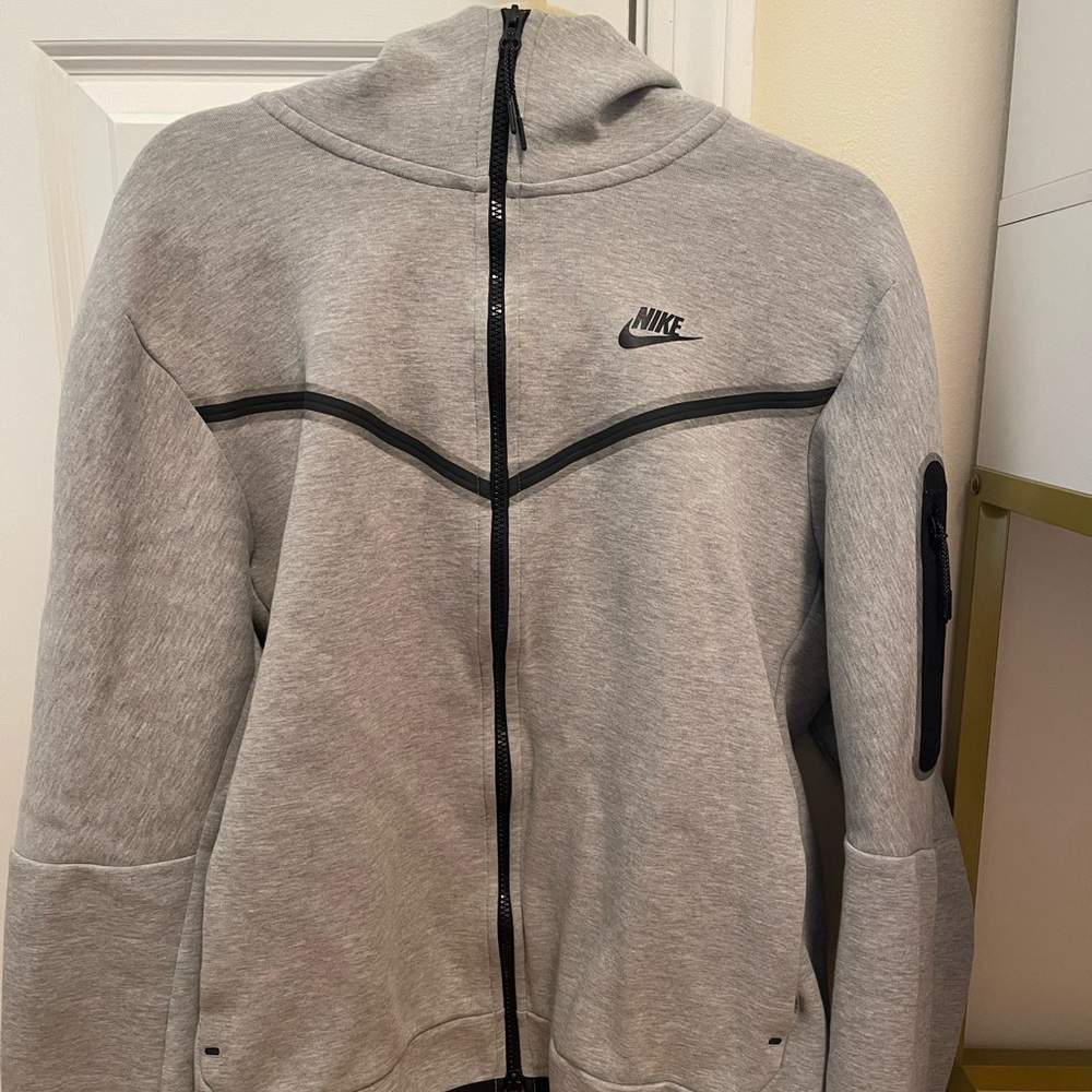 Nike Tech Grey Zip Up